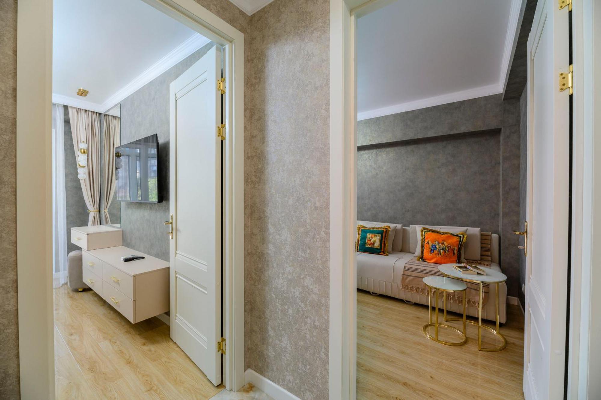 Apartment шелковый путь премиум *