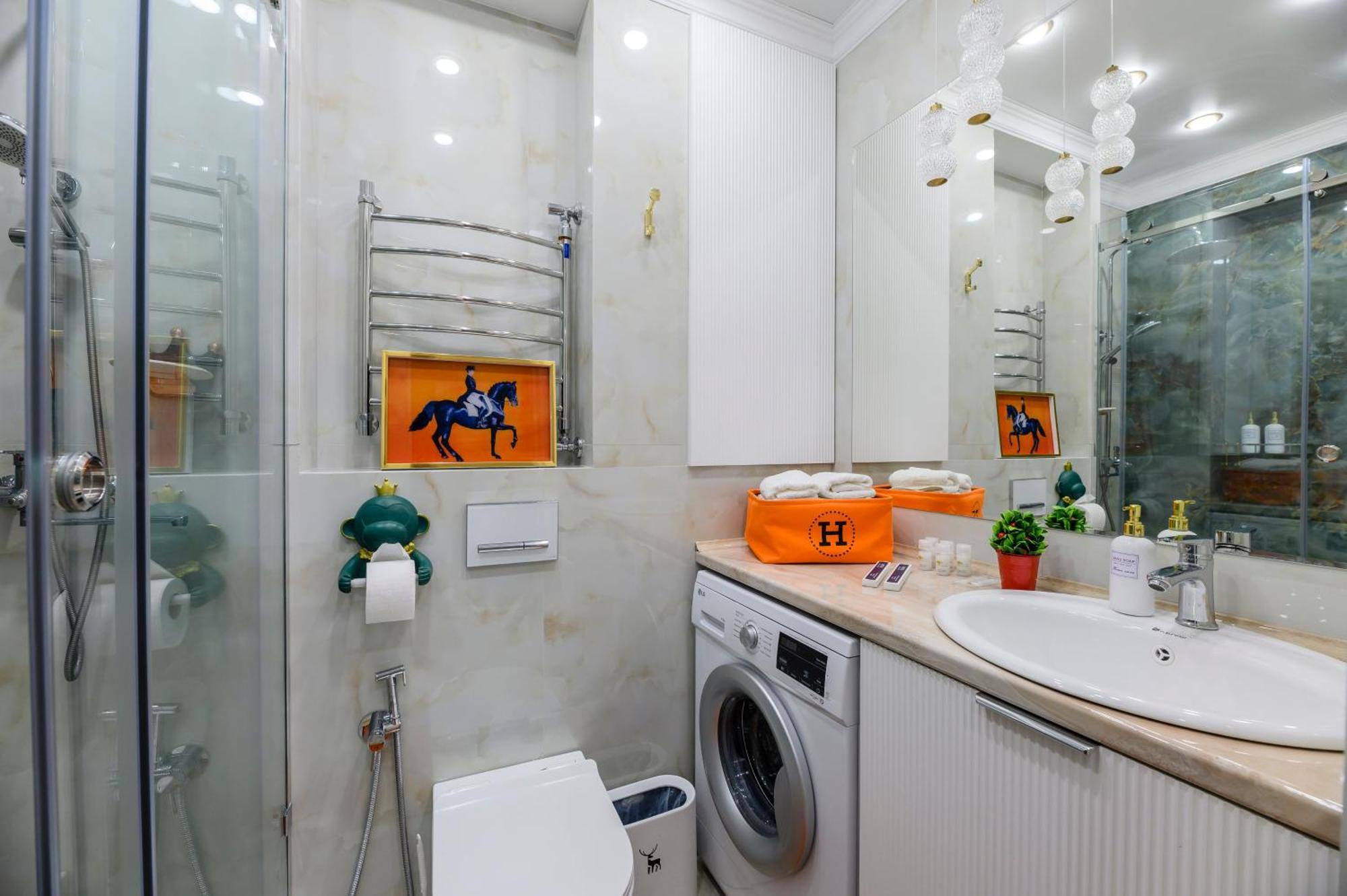 Apartment шелковый путь премиум *